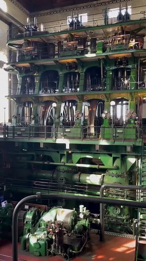 1M views · 23K reactions | The mighty Sir William Prescott engine is the world’s largest working triple-expansion steam engine. For over half a century it pumped 19 million gallons of water every day for the people of London. You can see it in action at our next steaming weekend on the 18th & 19th May. #steam #steamengines #massive #massiveengineering #london #hiddenlondon #museum #vintage #heritage #titanic | Kempton Steam Museum | Facebook