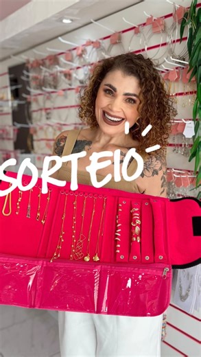 HELOÍSE DESIRÉE | DESICAST on Instagram: "🎉 SORTEIO ESPECIAL DE NATAL 🎉 Preparamos um sorteio, para que você seguidor tenha a oportunidade de iniciar o novo ano com uma RENDA EXTRA.👇 📌 REGRAS DO SORTEIO: 1️⃣ Siga o perfil @pianeta.ac 2️⃣ Curta este post ❤️ 3️⃣ Marque 2 amigos nos comentários (não vale perfil fake, de lojas ou famosos) 4️⃣ Pode comentar quantas vezes quiser — quanto mais comentar, mais chances de ganhar! 🎁 PRÊMIO: Serão 2 ganhadores (a) de um monstruario (cada), com 30 peças