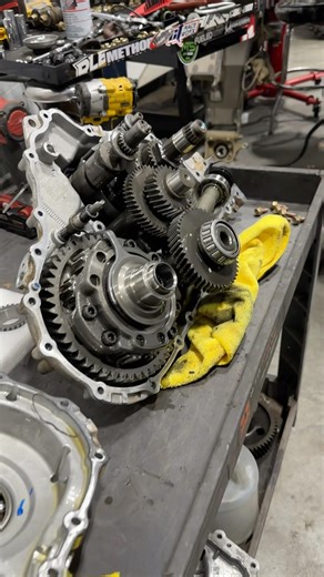 Defender Levels Up with ‪@ThumperFAB‬ Long Travel and ‪@SuperATVMedia‬Gear Reduction!