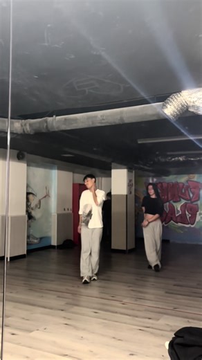 Captivating Dance Moves by Osher and OR Refael Titenshtein