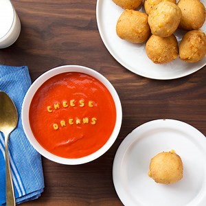 51K views · 163 reactions | Crispy white bread, melty cheese, and savory tomato soup — all in one delicious dumpling. | Tastemade | Facebook