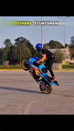others stuntsman VS these stuntsman #shorts #stuntbike #stunts #trending