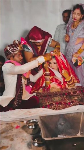 Best Saree Link in Description👇😍 teej dehab heera moti 🥺🥺#shortsfeed #vidai #bride #dulhadulhan #sad