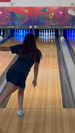 Malia Briggs | Practice session today on a Youth US Open Pattern👀!! #thesweatlife #girlbowler #bowlfearless #stormnation #squadrg #bowling #bowlingalley... | Instagram