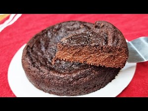 Só 3 INGREDIENTES! Bolo SEM FARINHA, SEM AÇÚCAR, SEM LEITE e SEM OVO - Molhadinho, Fácil e Rápido