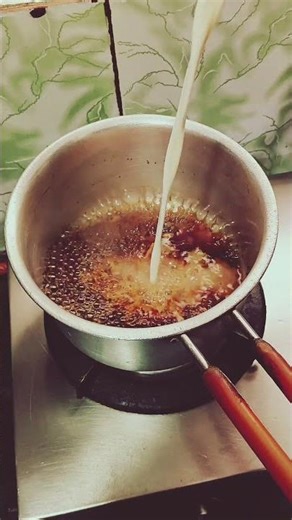 Ek vo bhi ishq tha " Ek ye bhi ishq hai" ☕😌#chai chai lover comment me present likho #shorts