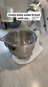 They’re here!!! We have been looking for the perfect bread storage solution for years (literally!), so we are very excited to finally have reusable bread bags in our shop!#reusable #breadbag #breadmaking #breadbaking #sustainableliving | Three Huggers