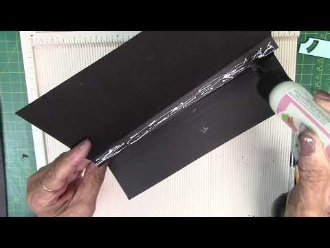 Button Farm: Christmas Tree Farm project - Creating the hinge binding