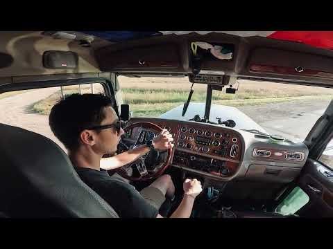 PETERBILT 379 small ride in town NO MUSIC - pulling 140 000 lbs Grain super B - CAT C15