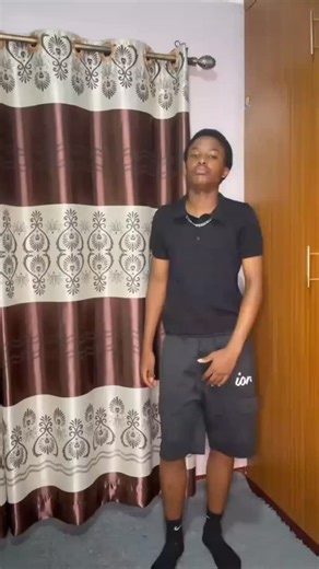 R E A N on Instagram: "9 Instagram influencers you should be following right now 💎 Creativity • Style • Vibes • Influence Tap their @roney._.boy @frank_iekiarie @justcallmekunta @justcallmepalma @rean.elite_ @sari_.stanley ....& show love ❤️ 👉 Follow. Follow. Follow."