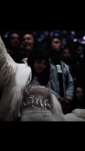 @Kylie Jenner Kylie dance ate rm:@Troy 🧸 #foryou#vide#fanpage#kyliejenner#kylieeeditsv#kylie#viral