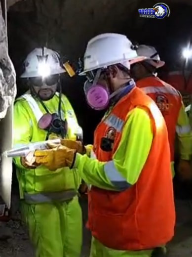 Desarrollo del Diploma de Alta Especialización Práctico Internado en Mina subterránea 💯👷🇵🇪SUPERVISOR DE SEGURIDAD Y OPERACIONES EN MINERÍA 💯👷🇵🇪Uso del martillo SCHMIDT💯👷🇵🇪1 de Diciembre entrenamiento de nuevos líderes en Minería Subterránea 🎖️💥contacto 902033005 #para_ti #paratiiiiiiiiiiiiiiiiiiiiiiiiiiiiiii #sigueme_para_mas_videos_asi #foryou