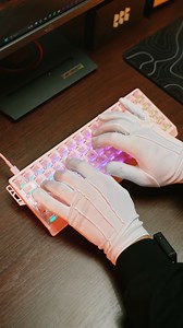 8.6K views · 170 reactions | Ямар ч хоцрогдолгүй 68 RX! ⌨️✨ Коммент хэсгээс дэлгэрэнгүйг харна уу. ➡️ | Hitech Computer Store | Facebook