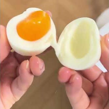 The Perfect Boiled Egg Is All About Timing 🥚⏱️