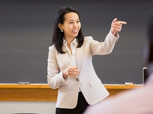 What's It Like? Translating Science to the Classroom with Professor Eileen Chou