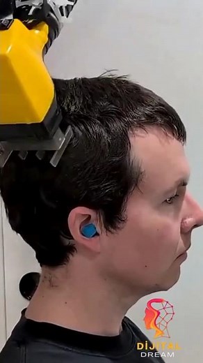 Robot barber dazzles with her unique skills, giving perfect haircuts