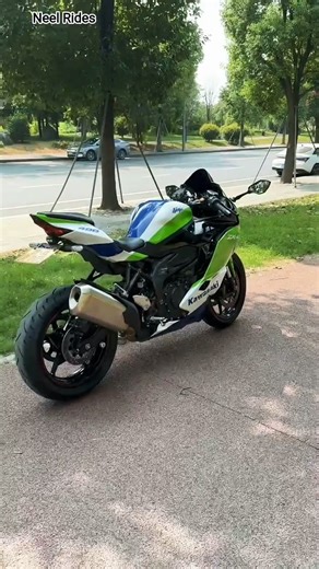 Kawasaki Ninja ZX-4R – 400cc Inline-4 Supersport | Specs & Performance #usakawasaki #usasuperbike