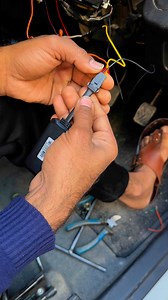 100K views · 556 reactions | Simply Disconnect Tracker #tracker #disconnect #alsharifauto #asacarinformation #automechanic #autoelectrician #oxygen #sensor #mechanic #shortvideo #Tiktok #pakwheels #liquimoly #ceratech #engine #repairing #mz #catalyticconverter #bscarinformation #8513 | Al Sharif Auto Care | Facebook