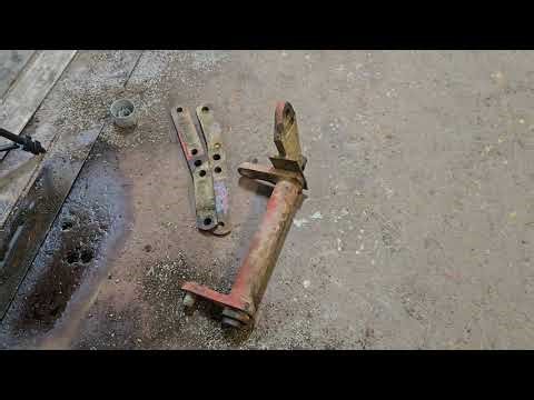 Installing a 2 point hitch stabilizer on the farmall 504