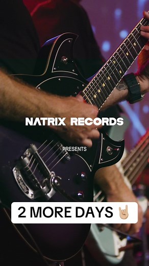 THIS Friday night, Nathan Foley is coming to Flamingos live (formely Lizottes) in Newcastle with his 6 piece band celebrating the classics of Australian Pop and Rock! DON’T MISS THIS! Ticket link in bio 🤘🏼#foryoupage #foryou #fyp #viral #aussietothebone #nathanfoley #flamingoslive