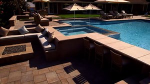 Descubre cómo las piscinas revolucionan el concepto de diseño, desafiando lo convencional y abrazando la innovación. 🌊🔧 Disfruta el contenido de Discovery en MAX. Suscríbete ahora: | Animal Planet Latinoamérica