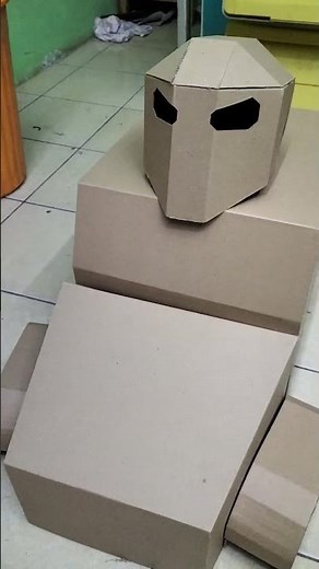 Here it is, guys, the process of making a robot costume 🤖 from cardboard toys