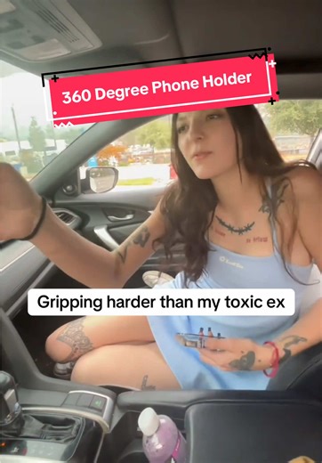 The rearview mirror hack every driver needs. #contentcreatorsecrets #contentcreatortools #360phoneholder #2026motivation #tiktokshop