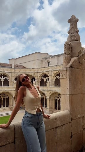 The top things to do in #lisbon 🇵🇹🌅✨🦋☁️ #shetravelledtheworld #lisbonitinerary #lisbonthingstodo #lisbontravel