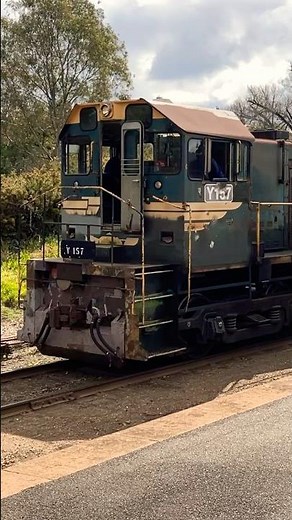 Y157 Diesel Locomotive at Castlemaine