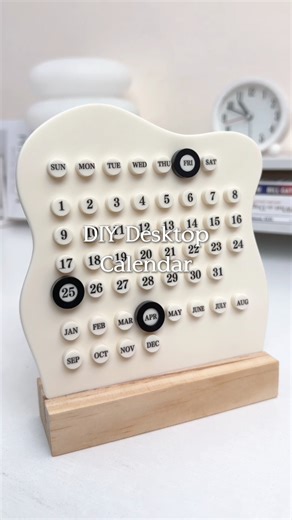 Temu Official on Instagram: "A reusable tabletop calendar with a clean modern look for everyday planning. 🔍 Find it at https://temu.to/m/gw51890wh78 or with this code fei6956. #temu #deskdecor"