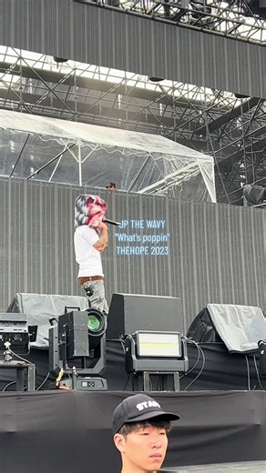 JP THE WAVYの最新ミュージックビデオ紹介