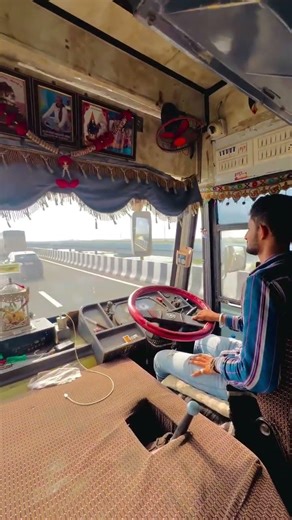 VALAM DARSHAN TRAVELS ❤️ | Full Masti Bus Journey 😎❤️ | Night Bus Ride No Full Vibe 🌙✨#virak#yt