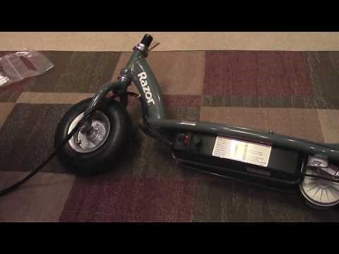Razor E300 Electric Scooter - Unboxing and Setup