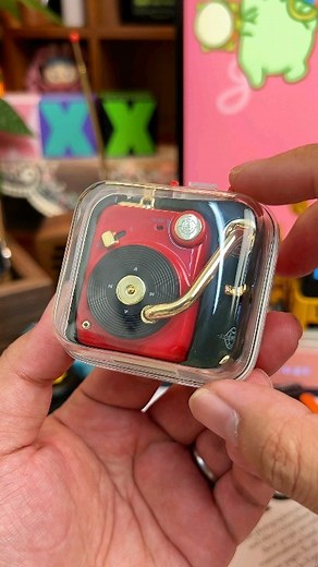 Trendy Tech Review | Limited Edition Bluetooth Walkman, come to my live broadcast room today, this number will blow your mind #BluetoothHeadphones #Bluetooth #reels | Instagram