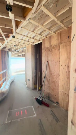 Construction problems #funny #comedian #laugh #constructionhumor