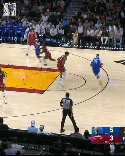 The Rook is workin' 💪 | Dallas Mavericks