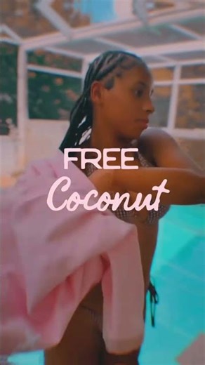 👙 Cute & Comfy Poolside Outfit Ideas | Free Coconut 🌺✨