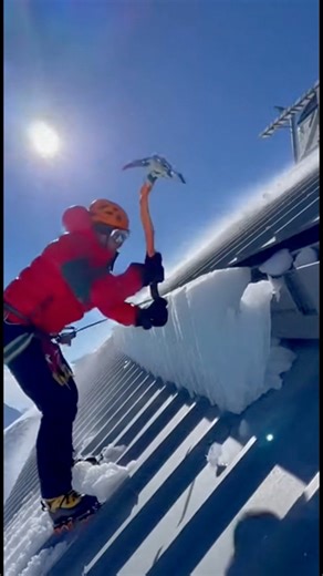 🏔️WHEN YOUR ROOF BECOMES MOUNT EVEREST ❄️Imagine waking up, grabbing your coffee, and realizing you need to gear up like an elite alpinist just to clear off your roof. This isn't a mountain summit—it's a high-altitude battle against gravity and freezing temperatures. | Project Zero Logic