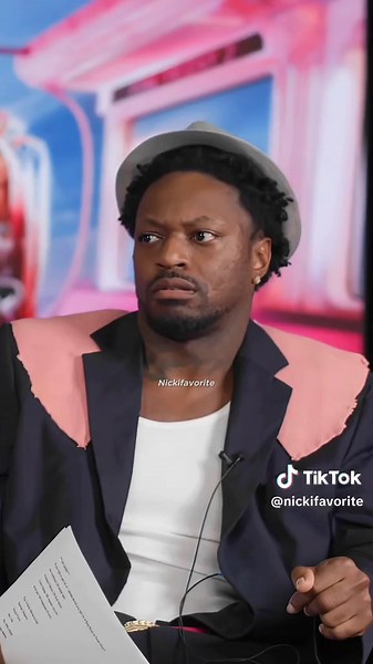 Nicki Minaj Funny Swimming Interview Moments