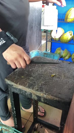 #coconutmonster #asmr #asmrsounds #satisfyingvideo