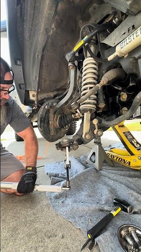 Tundra 2nd Gen lower ball joint removal (part 1).