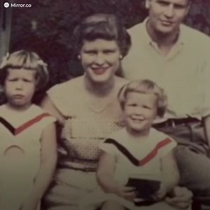 195K views · 1.3K reactions | Née au sein d’une famille de millionnaires, Glenn Close a été obligée à vivre sous des règles psychotiques dictées par une secte secrète. Avec une éducation extrême et étrange, sa liberté est arrivée par chance. Et en devenant une star d’Hollywood, elle a vécu une des polémiques amoureuses les plus importantes des années 90. | Années d'Or | Facebook