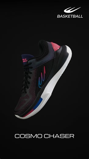 750 reactions · 79 shares | The COSMO CHASER basketball shoe isn’t just fast — it flexes light. With a color-changing upper and iridescent panel that shifts as you move, this shoe proves speed can shine. Built for the court, bold enough for everywhere. Play in color in-store and online for P2,999. Size runs 41-47 EUR. Available in Black-White and White-Blue colorway. #WorldBalance | World Balance | Facebook
