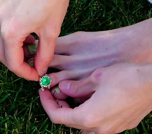 16K views · 26 reactions | Trendy Toe Ring to Show Off Beautiful Feet! | 5-Minute Crafts SHORTS | Facebook