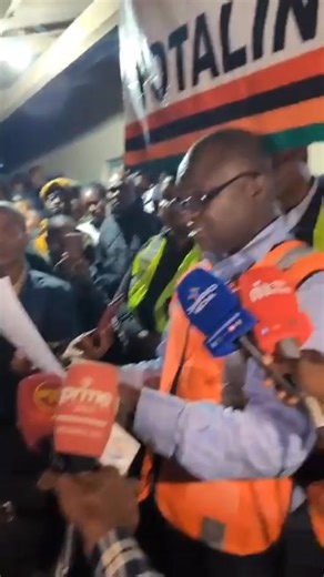 Well done former Copperbelt Permanent Secretary, and FDD Candidate, Bright Nundwe. Thank you so much to the people of Chawama for this hard-fought for victory and for your resilience. Deserved recognition and congratulations to Patriotic Front President, and Tonse Alliance Chairperson Hon. Given Lubinda, and the campaign Manager, Hon. Miles Sampa, together with Hon. Chishimba Kambwili, Hon. Lawrence Sichalwe, and Celestine Mukandila and team. Let's learn lessons. | Emmanuel Mwamba