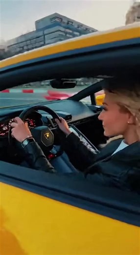 mwvane (@mwvane844)’s videos with Sports Car - Dih