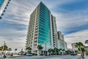 Sandy Beach Resort Vacation Rentals by Condo-World