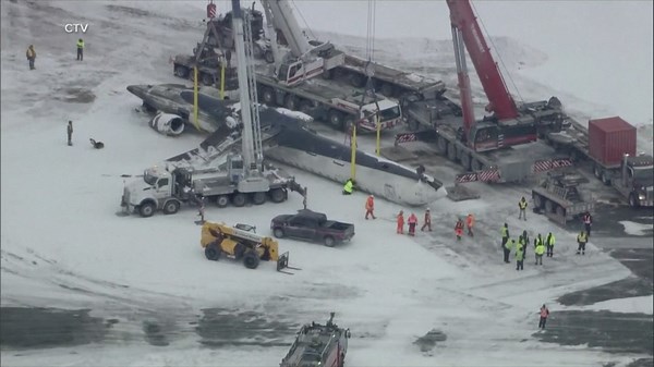 Delta plane crash in Toronto: latest updates