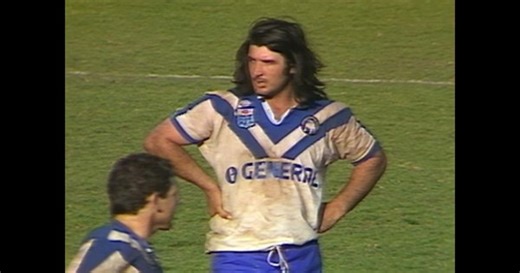 Robinson backs up to score against the Eels