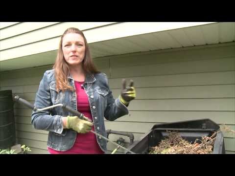How to Use a Compost Starter for Garden Compost